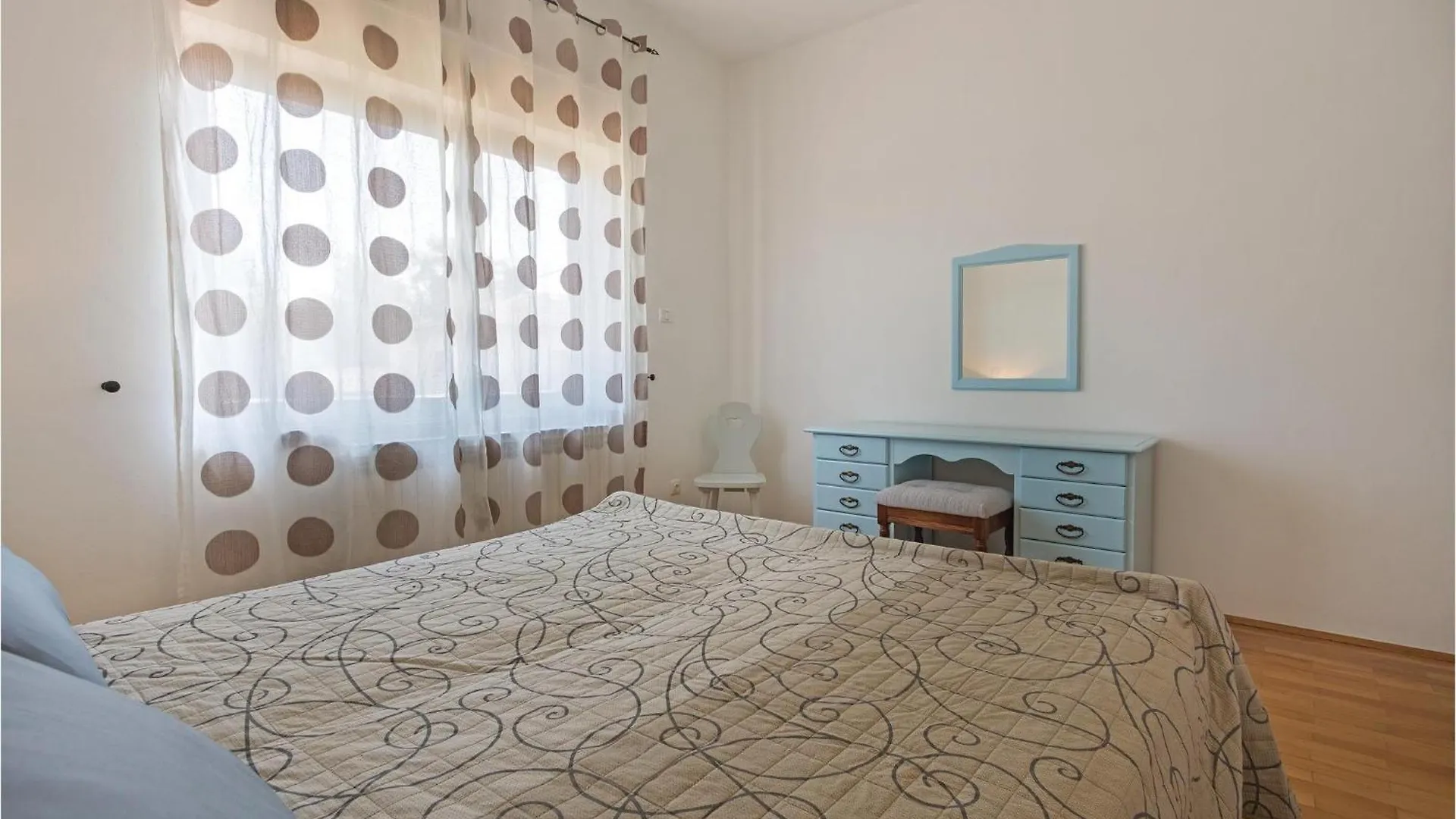 4 Bedroom Gorgeous Apartment In Medulin