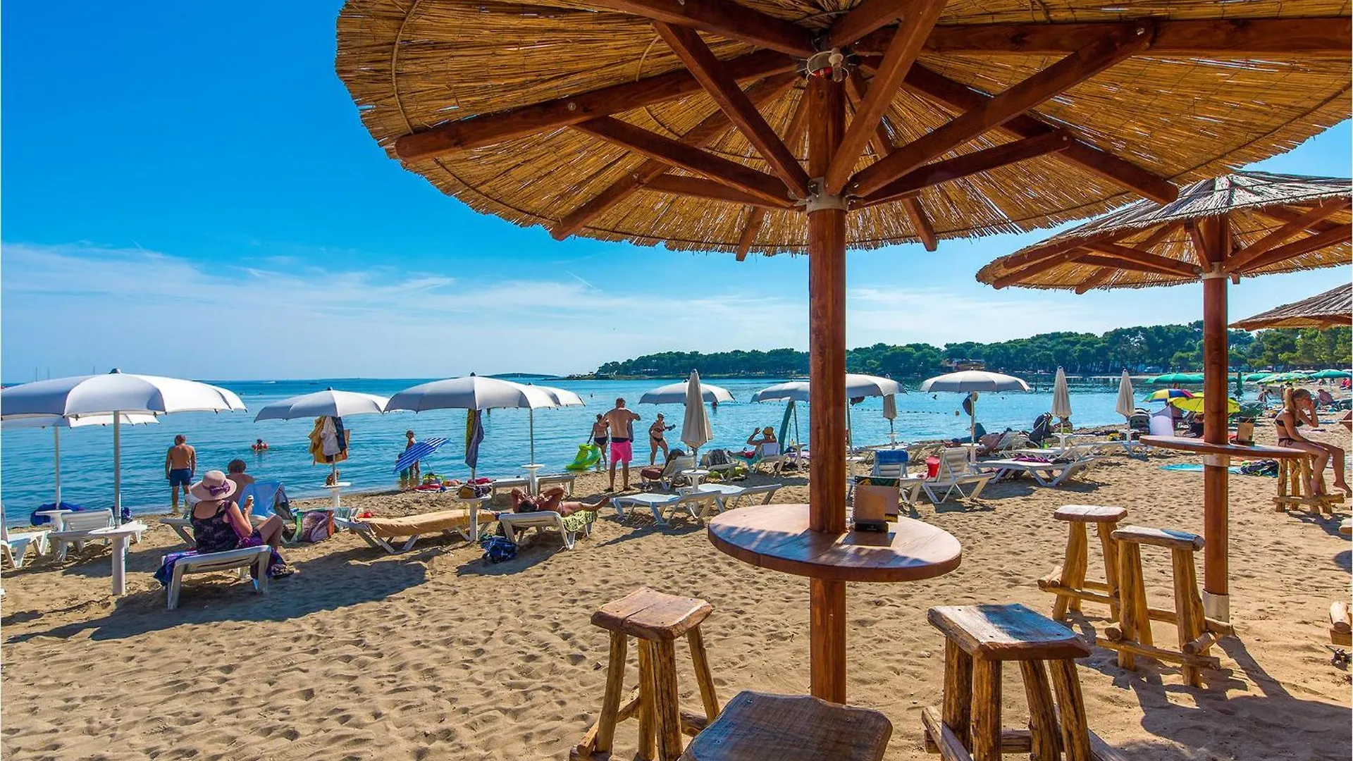 4 Bedroom Gorgeous Apartment In Medulin Croatia